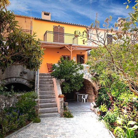 Holiday Home Kuca Na Moru Kornić Esterno foto